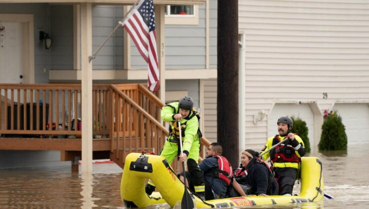 ABD’nin Washington eyaletinde şiddetli yağışlar nedeniyle acil durum ilan edildi