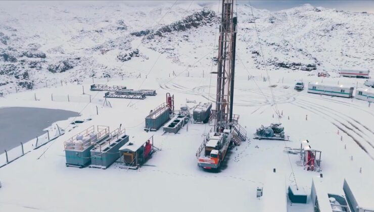 Bakan Bayraktar: Enerji bağımsızlığımız için aşamayacağımız dağ, çıkamayacağımız zirve yok