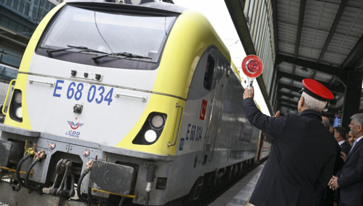 Bakan Uraloğlu: Doğu Ekspresimiz, 160 yolcu kapasitesiyle vatandaşlarımıza hizmet sunacak