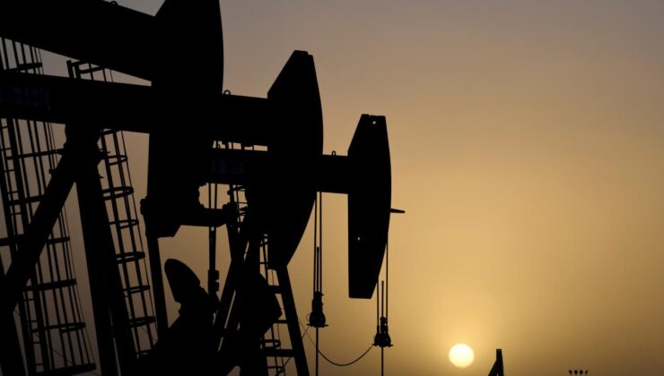 Brent petrolün varili 59,55 dolardan işlem görüyor