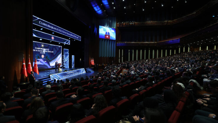 Cumhurbaşkanı Erdoğan: Kültürel değerlerimizi evrensel bakışla harmanlayıp inşa etmeliyiz