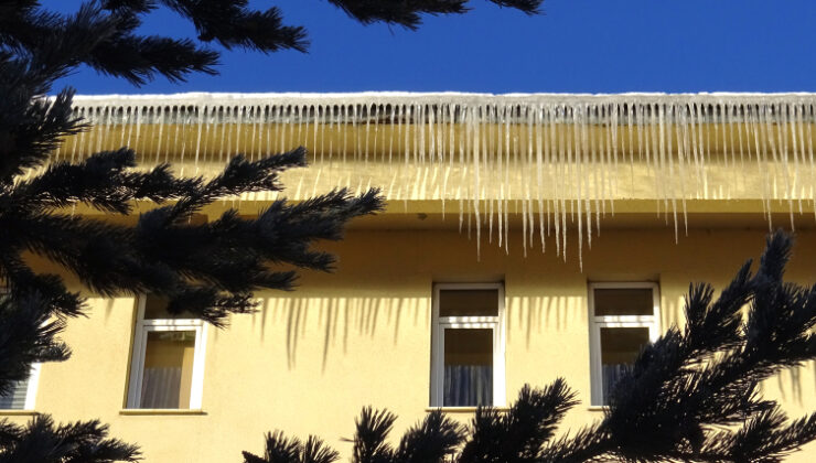 Doğu’nun dondurucu soğuklarla mücadelesi başladı: Eksi 14 dereceye düştü