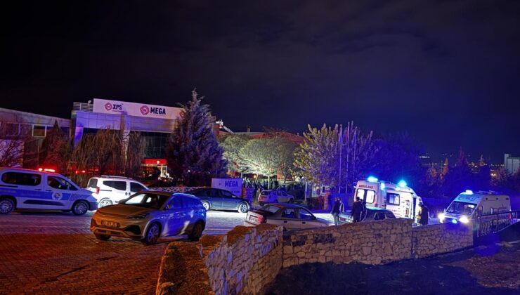 Elazığ’da fabrikada çıkan yangında 16 işçi dumandan etkilendi