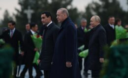 Erdoğan, Aşkabat’ta Tarafsızlık Anıtı’na çelenk koyma törenine katıldı