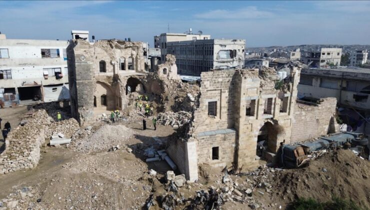 Filistin Bayındırlık Bakanlığı: İsrail’in Gazze Şeridi’ndeki soykırımında 352 bin konut yıkıldı