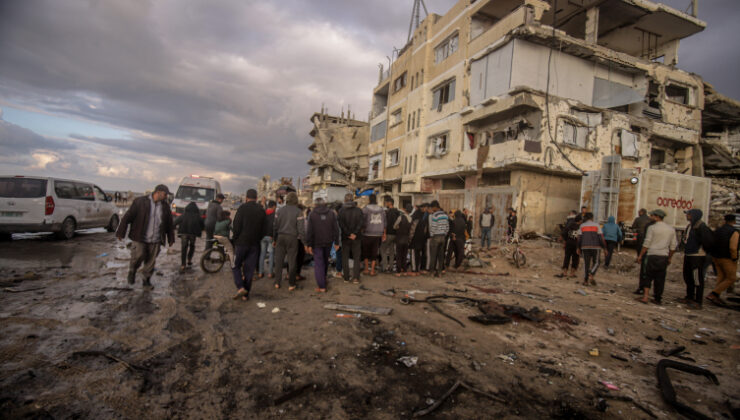 Katil İsrail’in düzenlediği saldırıda 4 Filistinli hayatını kaybetti