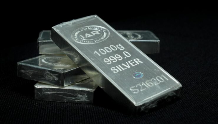 Kıymetli metaller yeni haftaya rekorlarla başladı