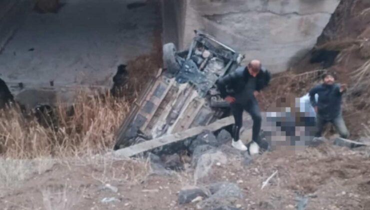 Sivas’ta otomobil menfeze devrildi: 1 ölü
