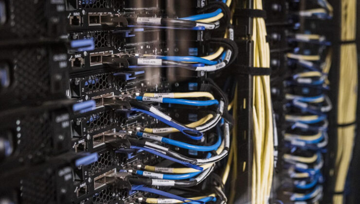 Türkiyenin süper bilgisayarı ARF dünyada ilk 50ye girdi