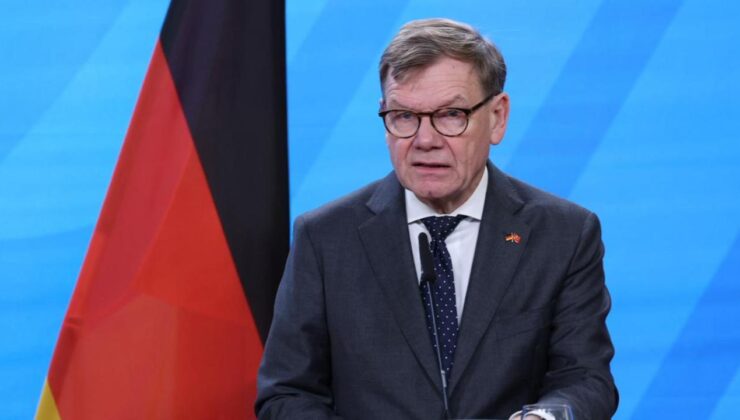 Almanya, ABD’nin Grönland konusunda BM ilkelerine uymasını istedi