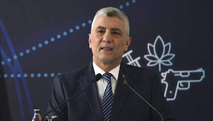 Bakan Bolat: Gümrüklerden 187 milyon yolcu geçti