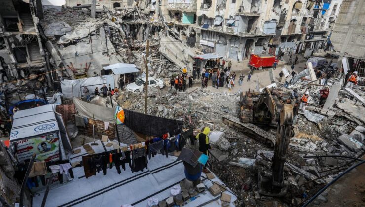 Hamas: Soykırımcı İsrail ateşkes ihlallerini derinleştiriyor