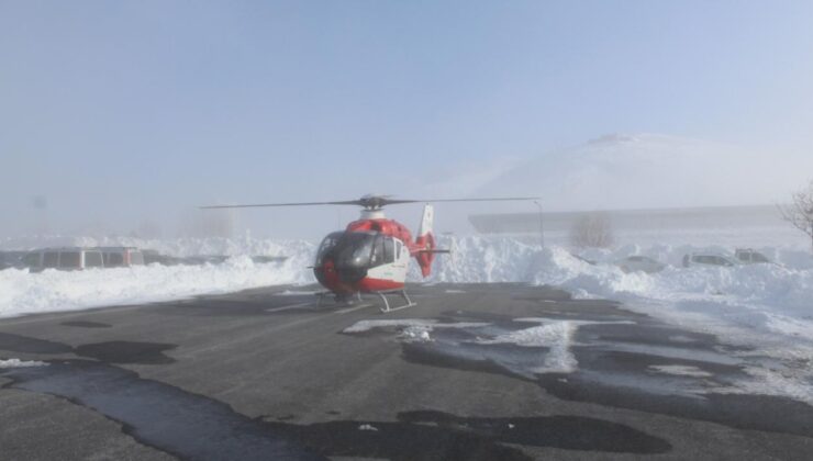 KOAH hastası ambulans helikopterle hastaneye ulaştırıldı