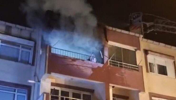 Kocaeli’de 4 katlı apartmanda yangın