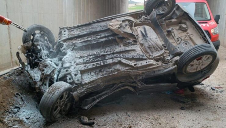 Mersin’de alt geçide düşen araçtaki 2 kişi öldü, 3 kişi yaralandı