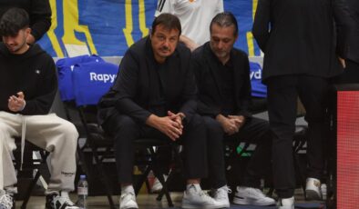 TBF, Ergin Ataman’a yapılan saldırı için inceleme istedi