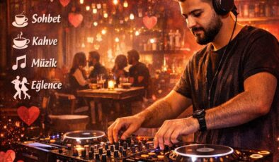 Akçakoca’da Üniversite Öğrencilerinden Ücretsiz Sevgililer Günü Etkinliği