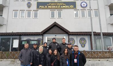 Gençler Emniyet Teşkilatının Çalışmalarını Yerinde İnceledi