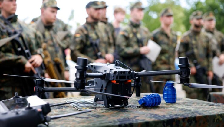 Alman ordusu 536 milyon euroluk kamikaze dron siparişi vermeye hazırlanıyor