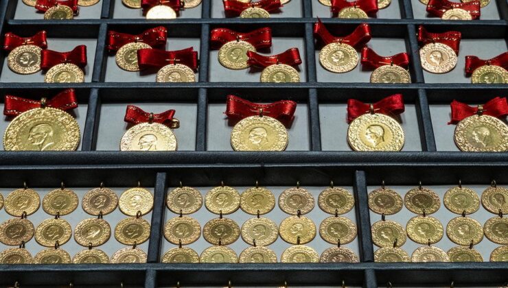 Altının gramı 7 bin 333 liradan işlem görüyor