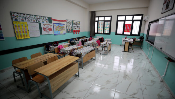 Asrın felaketinde yaralar okullarla sarılıyor: 3 ilde 292 yeni okul açıldı