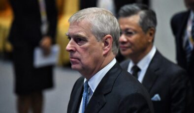 Avustralya, eski Prens Andrew’un kraliyet tahtı varisliği sırasından çıkarılmasına destek verdi