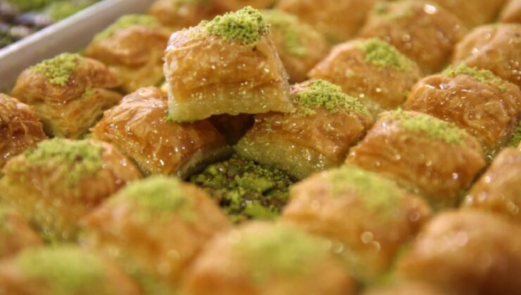 Baklava ve tatlı üreticileri ramazanda fiyatları sabitledi