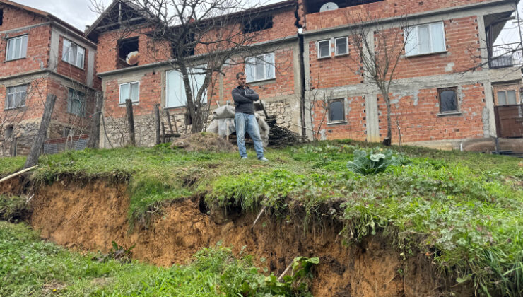 Bartın’da heyelan: 3 evde çatlaklar oluştu