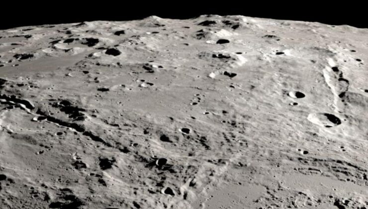 Elon Musk, xAI ve SpaceX şirketlerinin yeni projesini duyurdu: Ay üssü