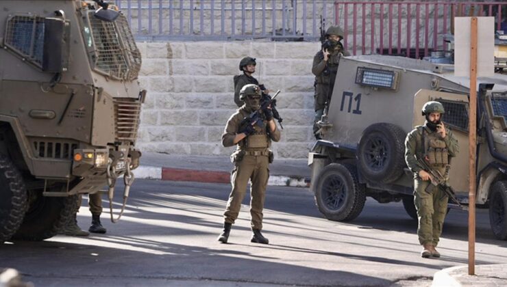 İşgalci İsrail ordusu, ramazan öncesi Batı Şeria’da Filistinlileri toplu şekilde alıkoymaya başladı