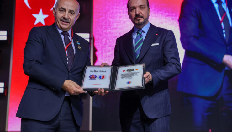 Kürşad Zorlu: Türk Dünyası diaspora gücünü birleştirmeyi hedefliyoruz