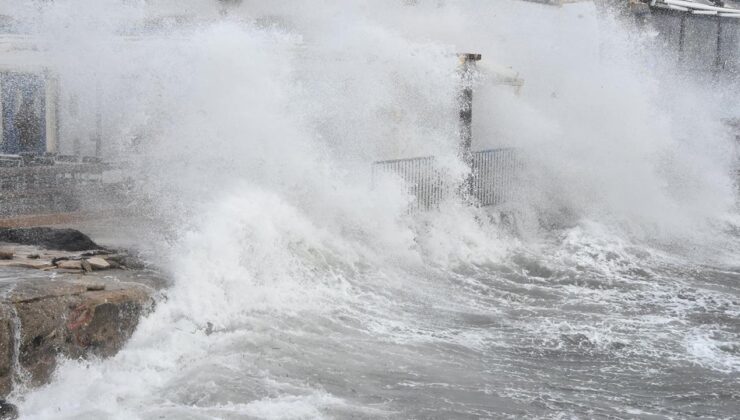 Meteorolojiden kuvvetli rüzgar ve fırtına uyarısı