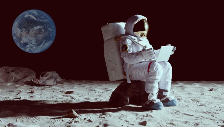 NASA’nın Ay görevi yine ertelendi