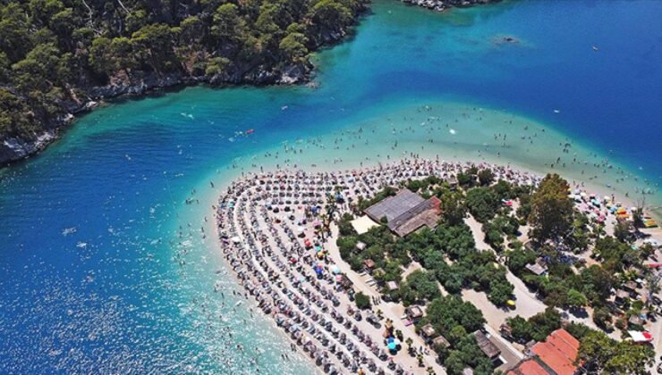 Peş peşe denk gelen tatil dönemi turizmi hareketlendirecek