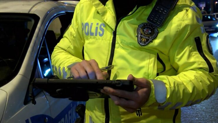 Polisin ‘dur’ ihtarına uymayan alkollü sürücüye 17 bin lira para cezası