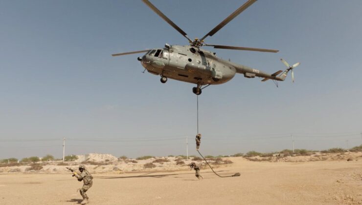 İran Devrim Muhafızları: İsrail ve ABD üslerine saldırılar başlayacak