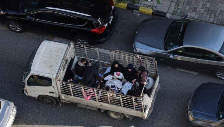 İşgalci İsrail saldırıları nedeniyle Lübnan’da yerinden edilenlerin sayısı 700 bine yaklaşıtı