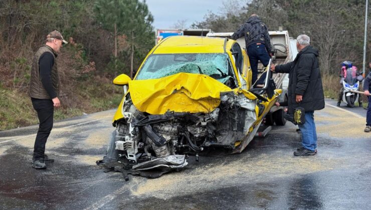 İstanbul’da 4 araç kazaya karıştı: 1 ölü