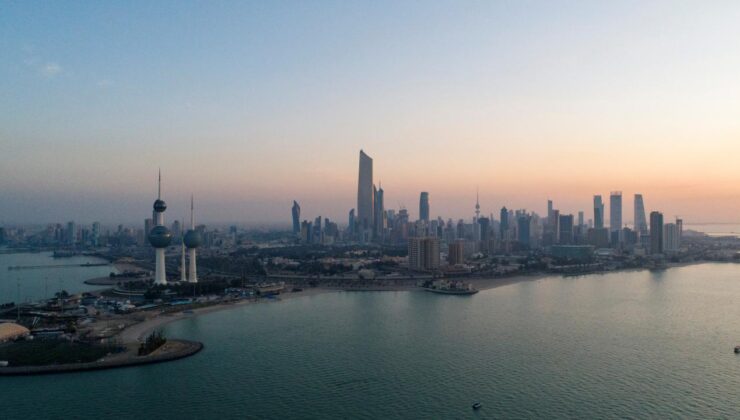 Kuveyt, güvenlik endişesi nedeniyle Ramazan Bayramı’nda toplu etkinlikleri yasakladı