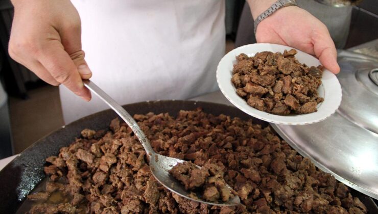 Mersin Büyükşehir Aşevinde tek tırnaklı eti tespit edildi