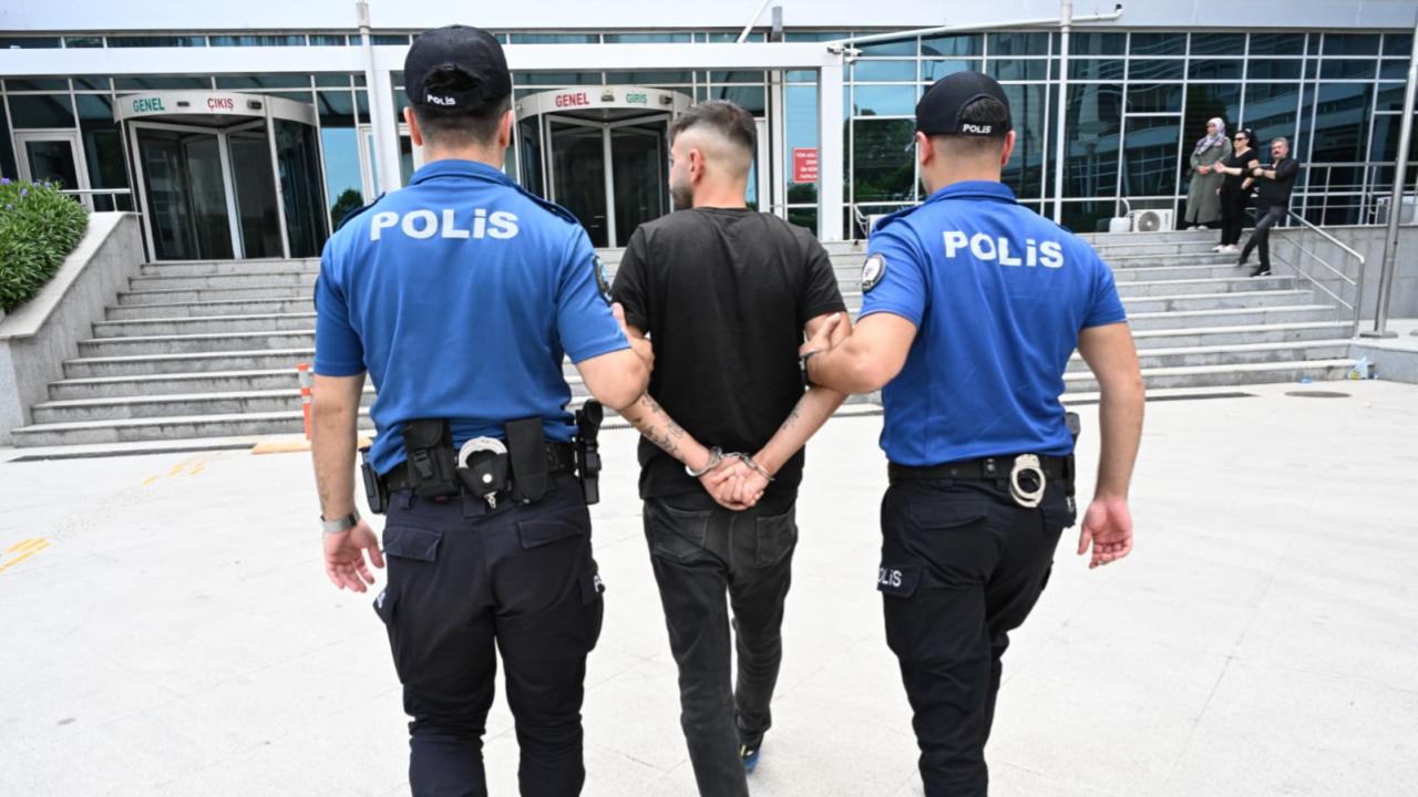 FETÖ’nün izdivaç ağı deşifre edildi: 9 şüpheli yakalandı