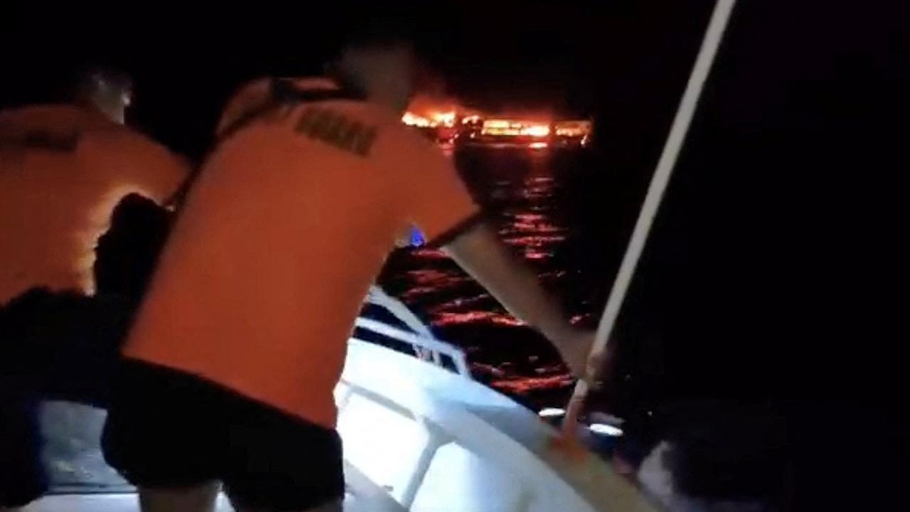 Filipinler’de yolcu feribotunda çıkan yangın sonucu 5 kişi öldü, 87 kişi kayboldu