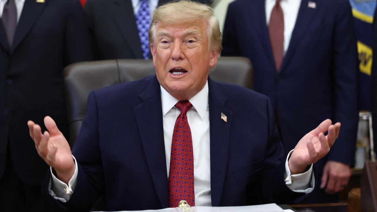 ABD Temsilciler Meclisi üyelerinden Trump’ın yapay zeka sohbet robotuyla yazışmalarının muhafaza edilmesi talebi