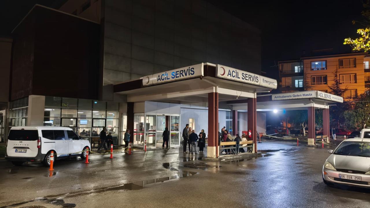 Ankara’da otomobil tıra çarptı: 1 ölü