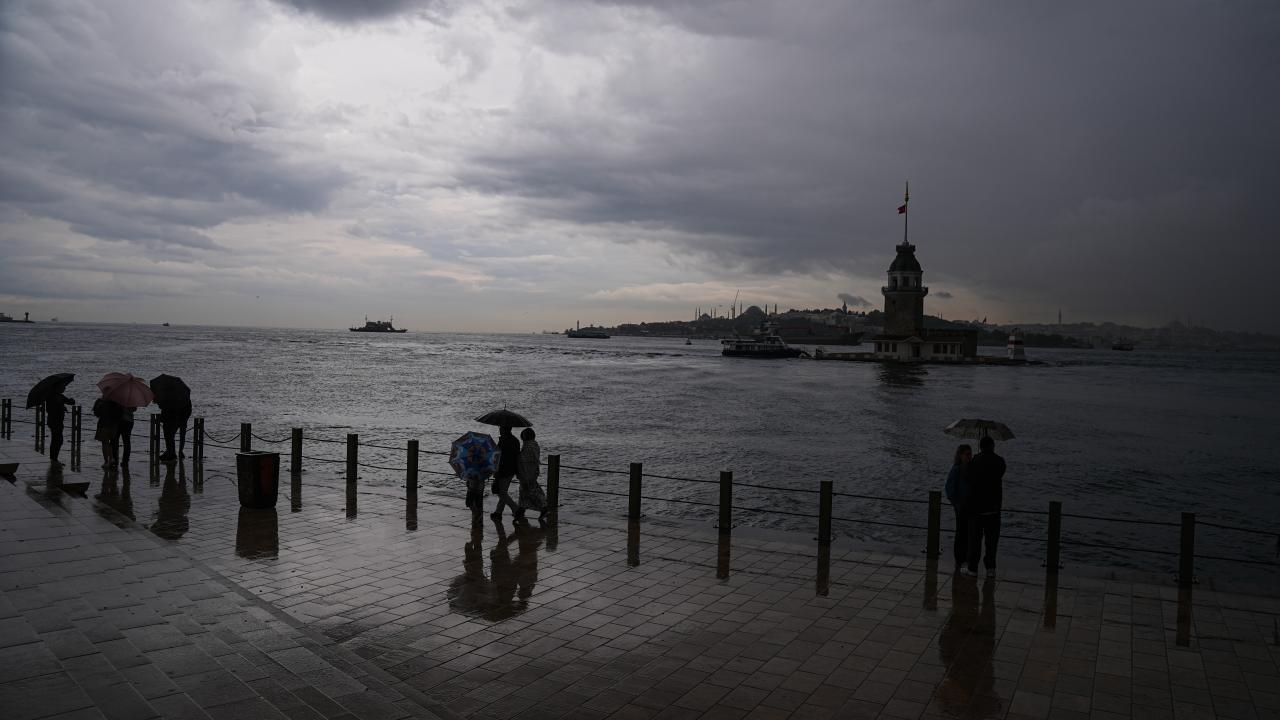 Bakan Kurum: 10 ilde turuncu, 26 ilde sarı kodlu uyarı var