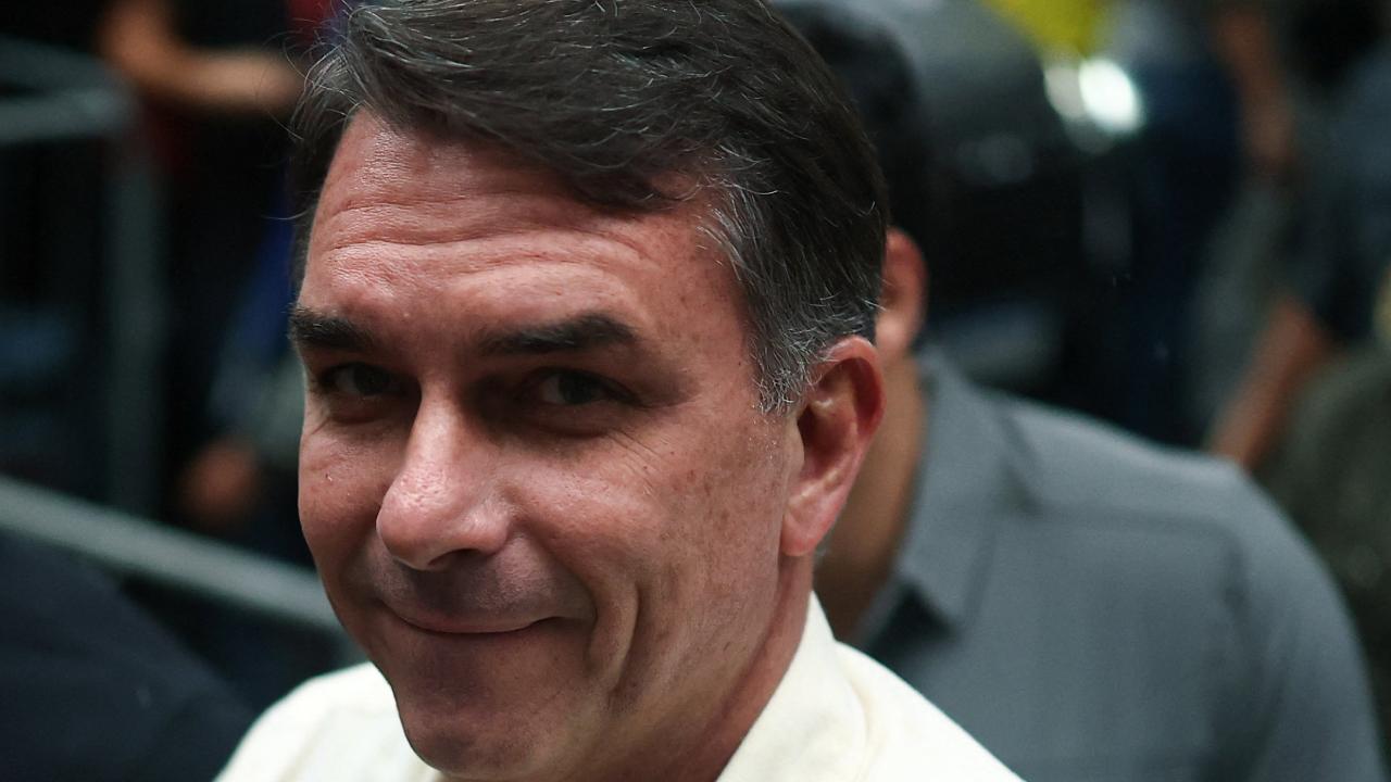 Brezilya’da seçimi kaybeden Bolsonaro, Arjantin üzerinden ABD’ye kaçtı