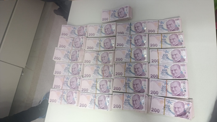 DEAŞ’ın finansal yapılanmasına operasyon: 16 gözaltı