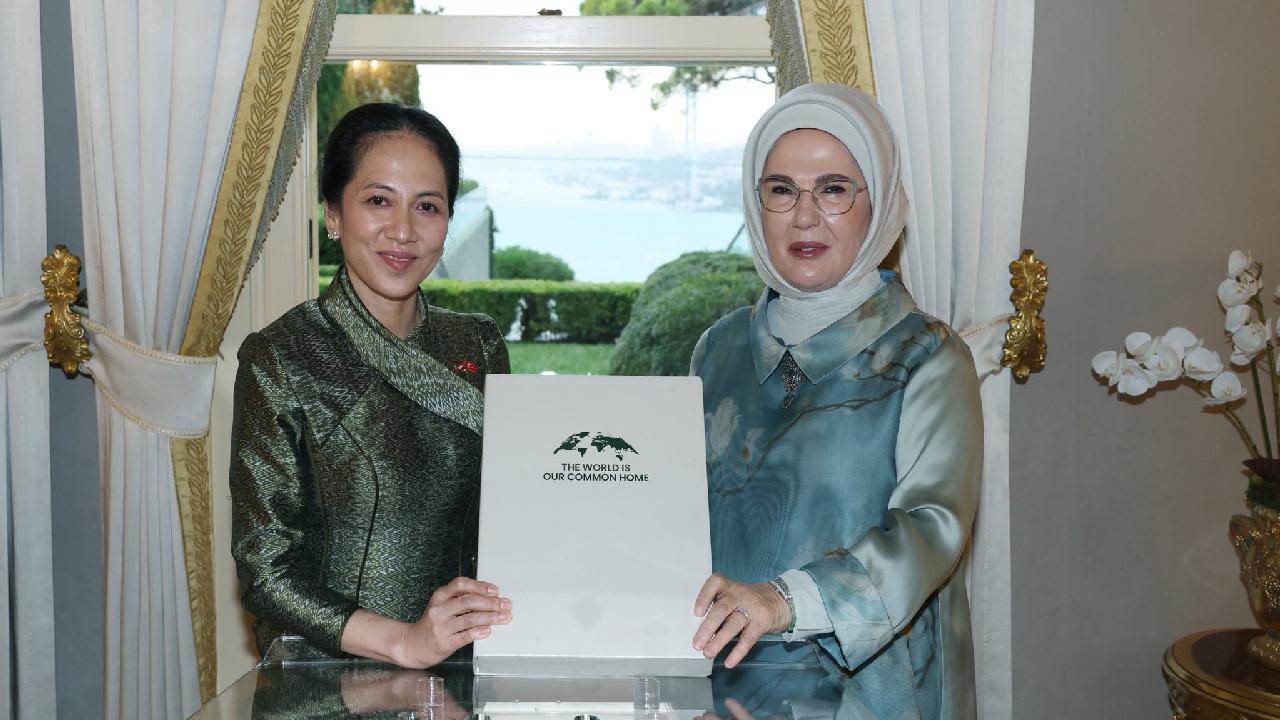 Emine Erdoğan Kamboçya Başbakanı Manet’in eşi Chanmony ile görüştü