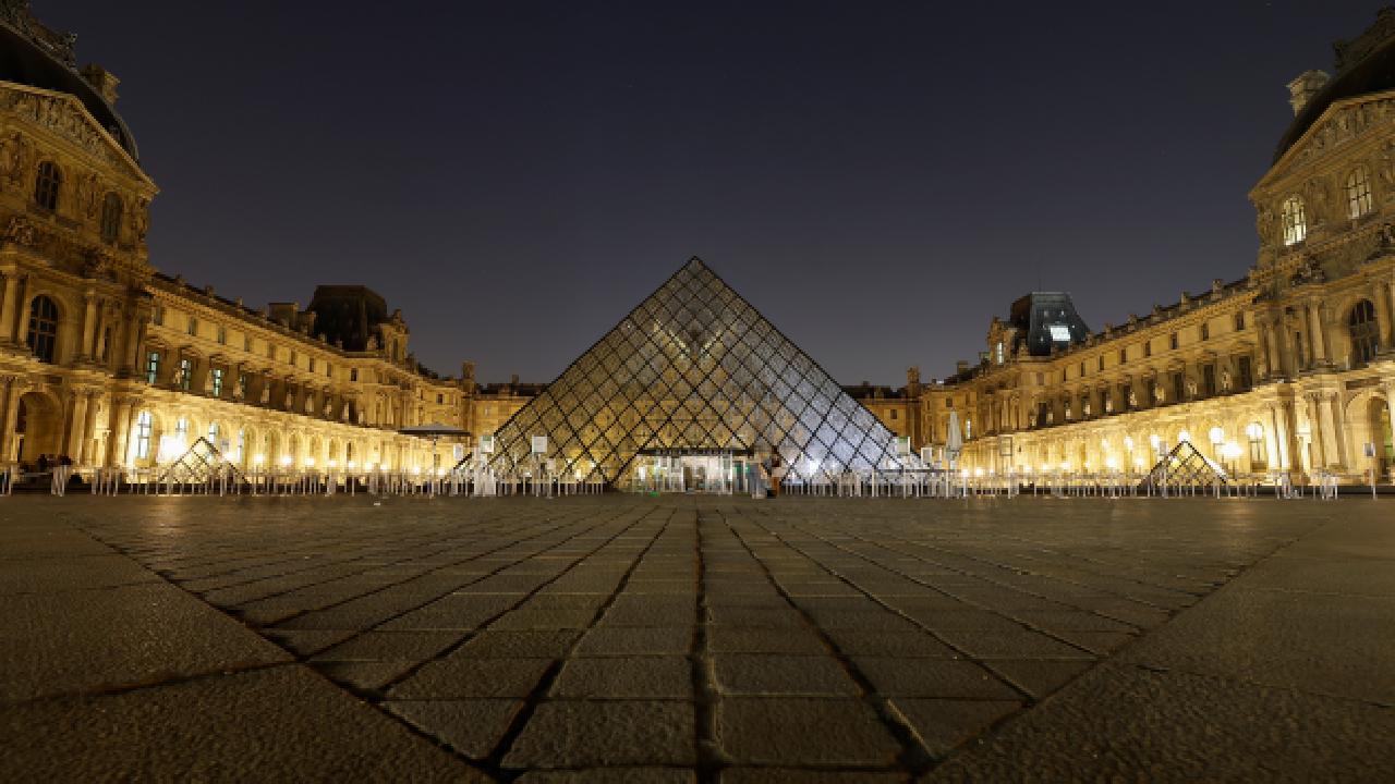 Fransa’da olası eylemlere karşı Louvre ve bazı müzeler 24 Ekim’de kapalı olacak