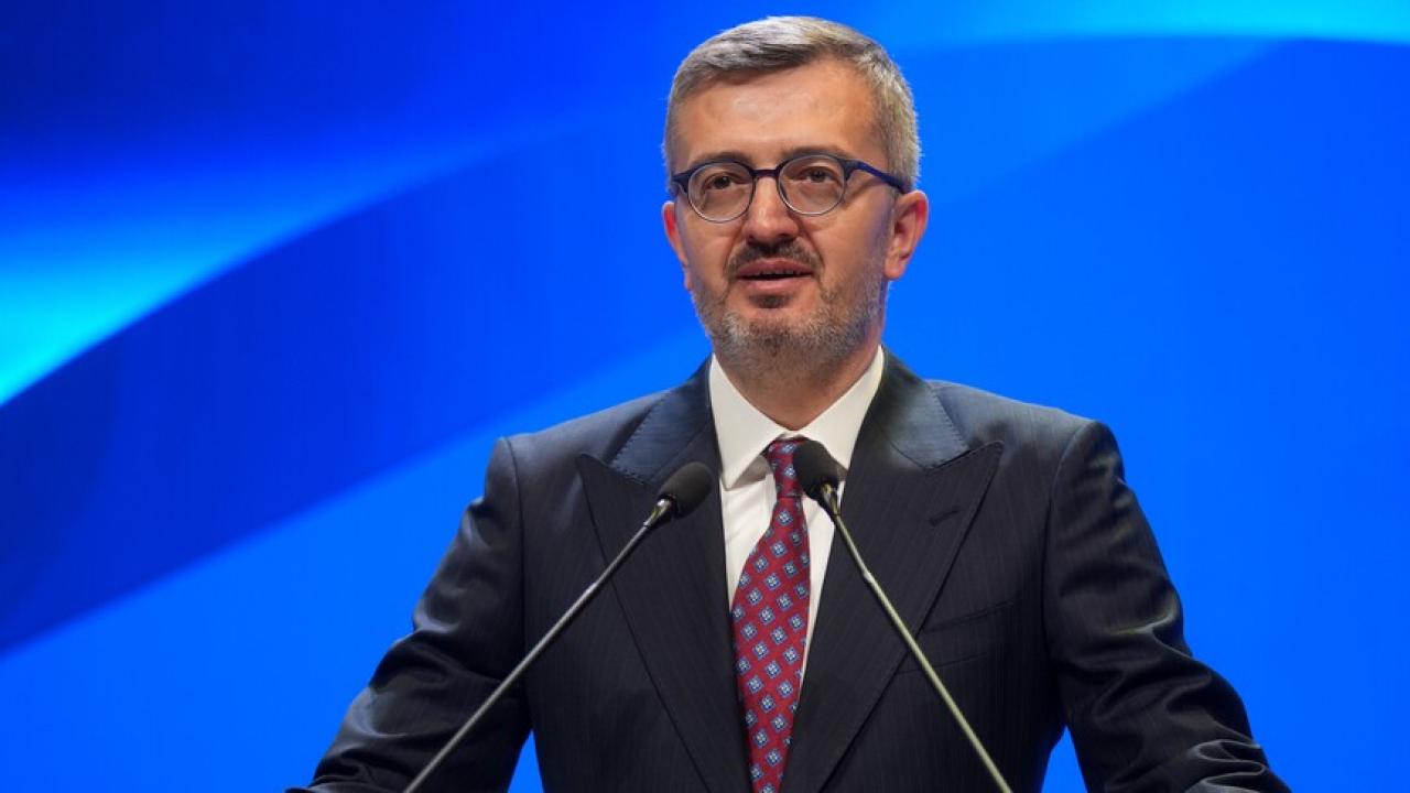 İletişim Başkanı Duran Aliya İzetbegoviç’i andı